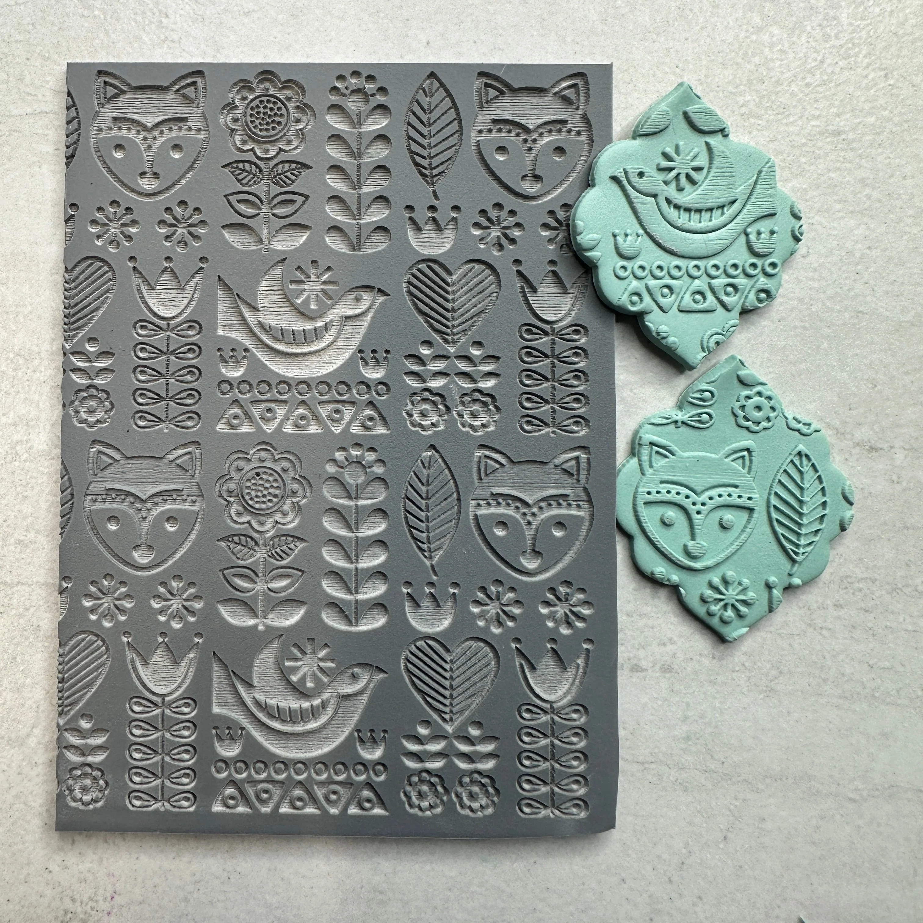 Fox Folk Art Polymer Clay Stamp – 3x4 Inch Rubber Texture - Image 3
