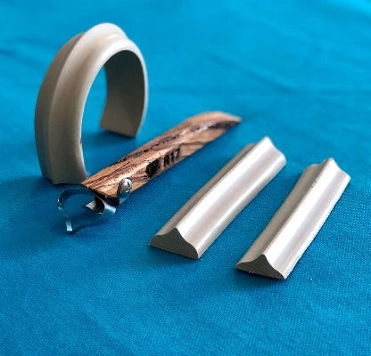 R17 Chocolate Kiss Handheld Clay Extruder - Image 3