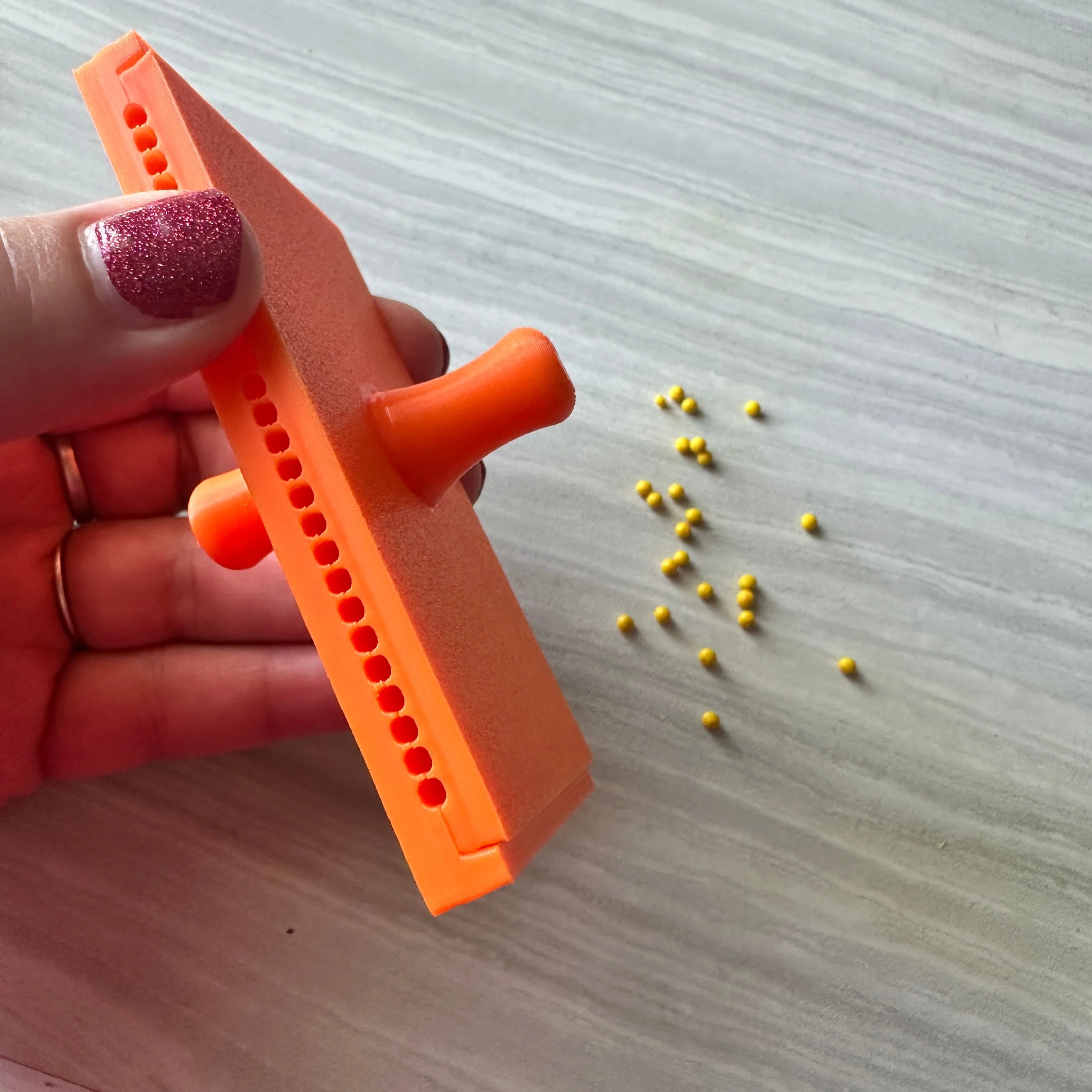 The BALLER polymer clay tiny petal bead ball making tool - Image 8